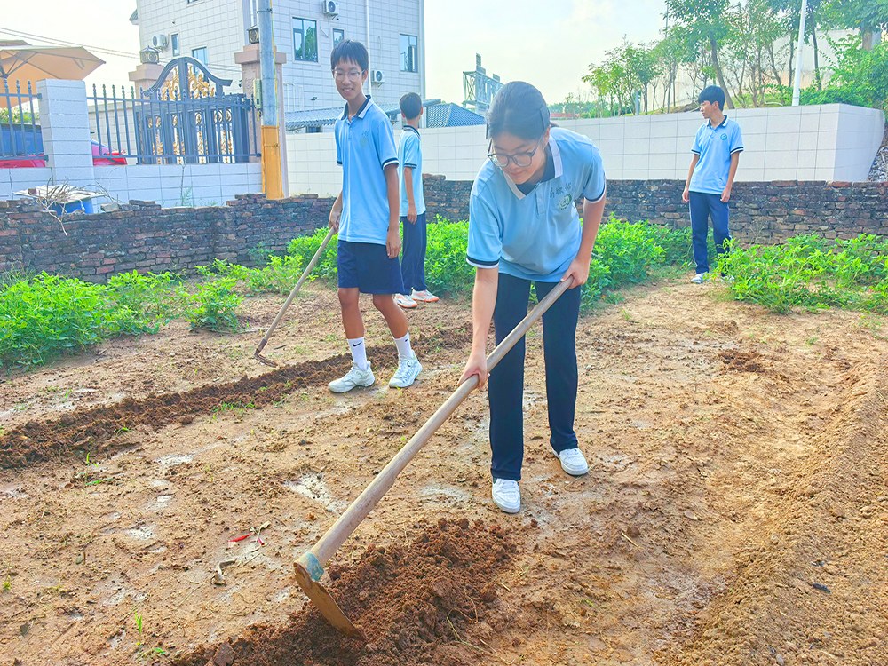 嘉兴正规孩子叛逆中心怎么联系?本地寄宿培育机构挑选指南